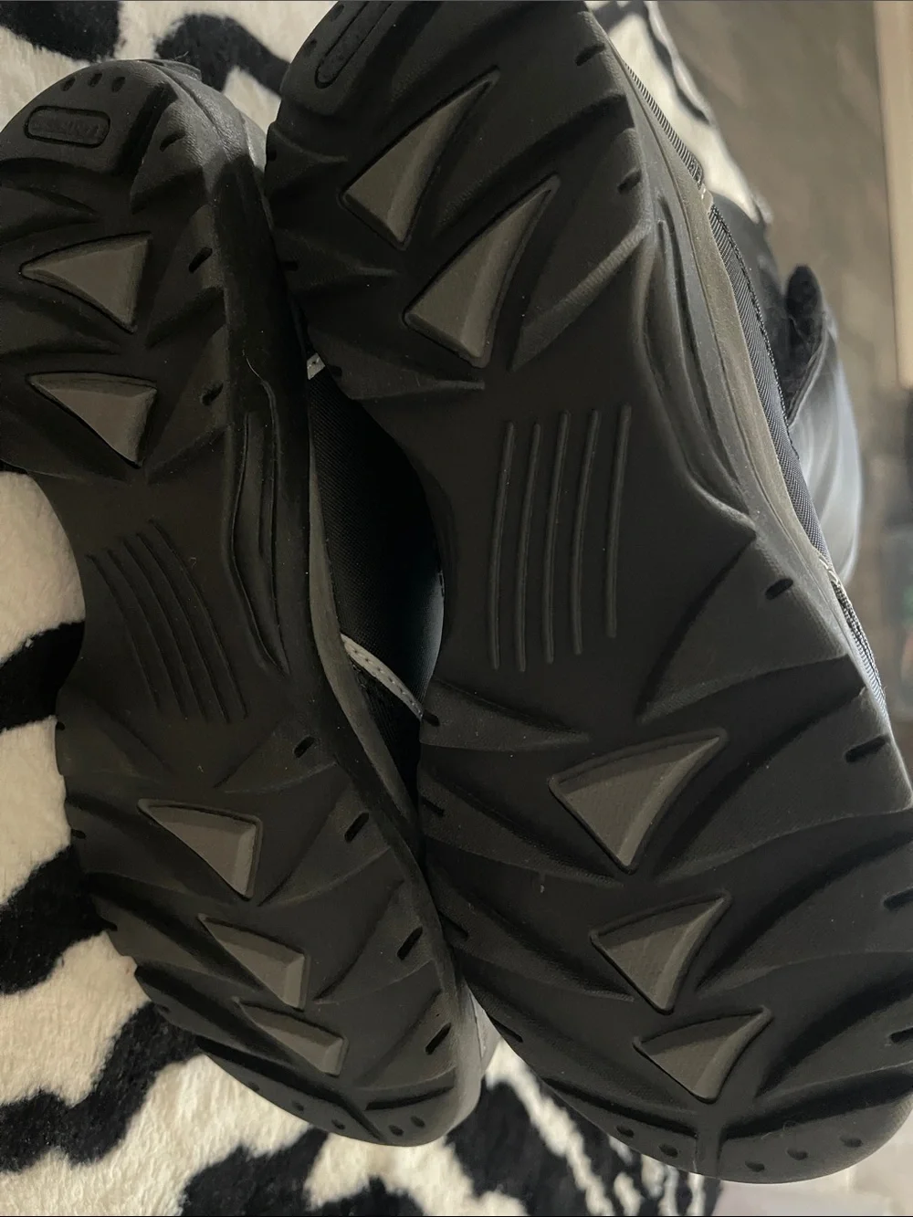 Lands' End NWOB Kids Black Winter Snow Boots